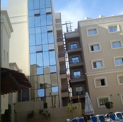 Elysees 4*
