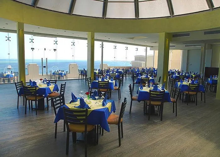 Elysees Apartmanhotel 4*